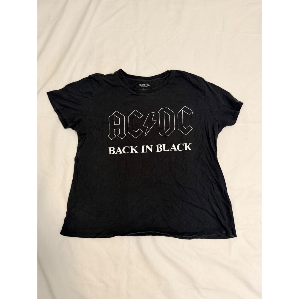 Simply Vera Vera Wang AC/DC Back in Black Graphic Tee Black Large